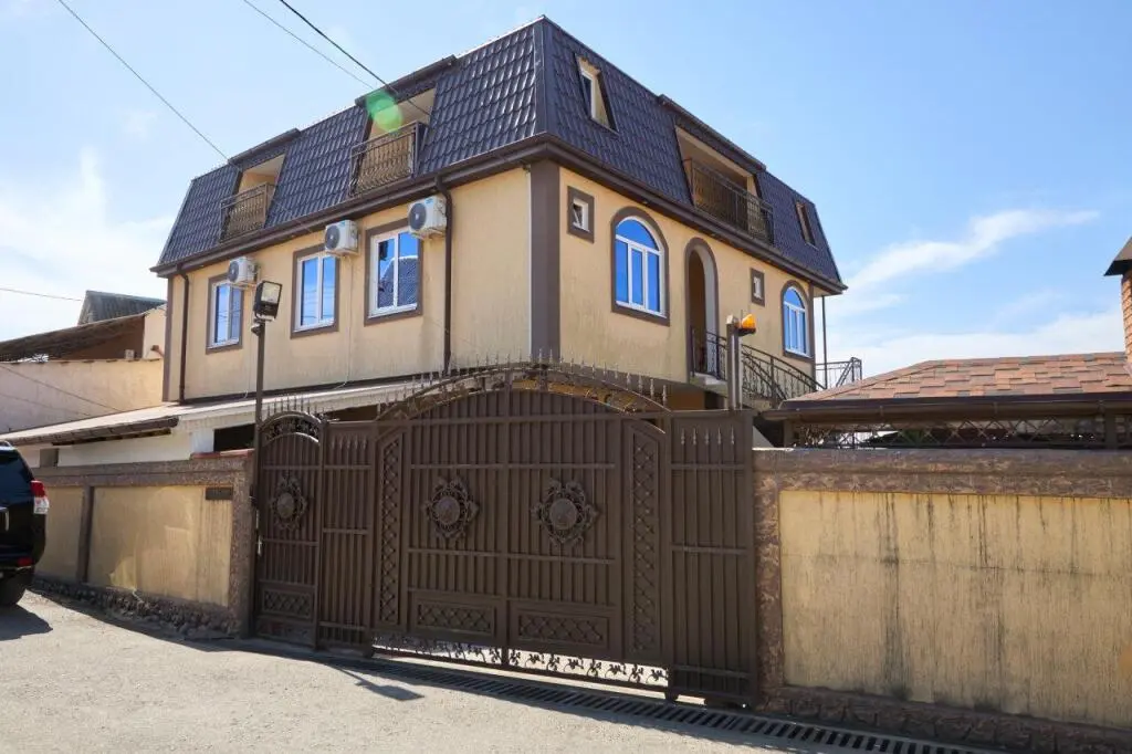Сочи: Guest House on Pravoslavnaya 20 B
