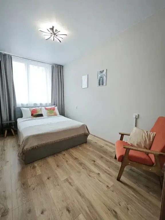 Квартира 1-комнатная FamilyRent — фото 1