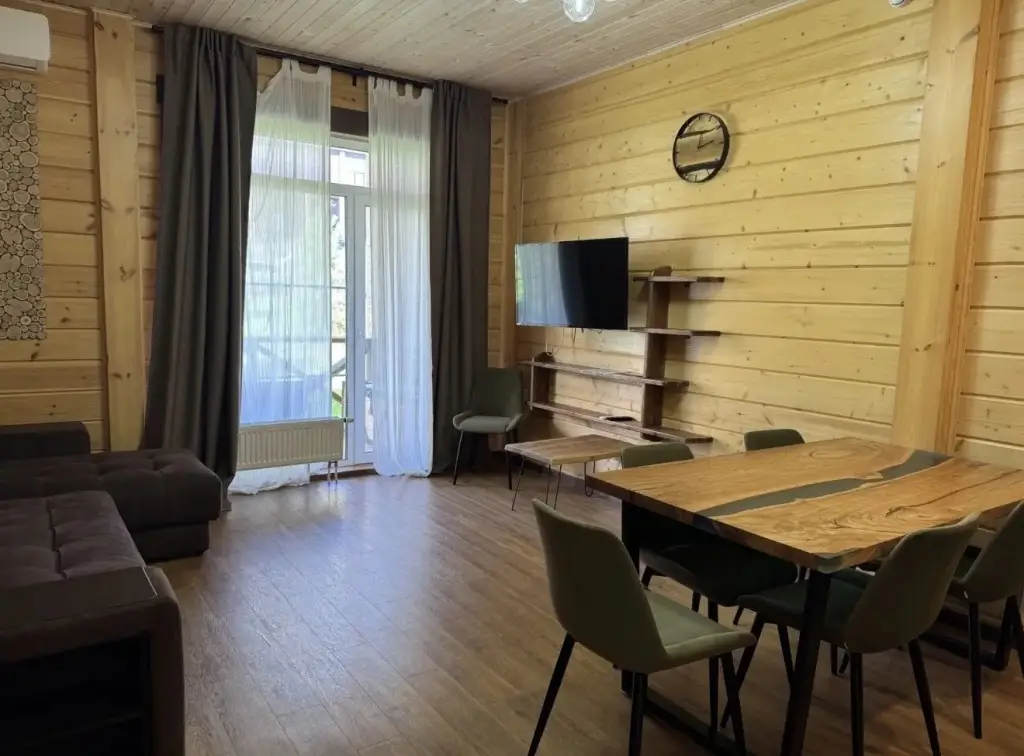 Миасс: Апартаменты 403 в Family Alley