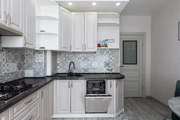 Калининград: Квартира 39 м² 2 Кровати