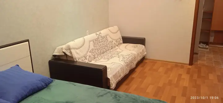 Сургут: Квартира на Мира 44