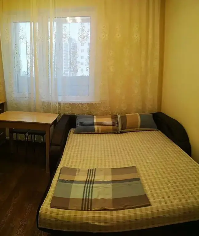 Сургут: Квартира на улице Ивана Захарова 12/1