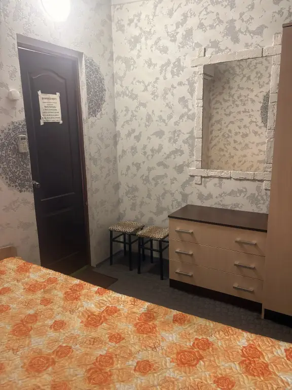 Ейск: Частный дом Уютная комната на пляже Каменка