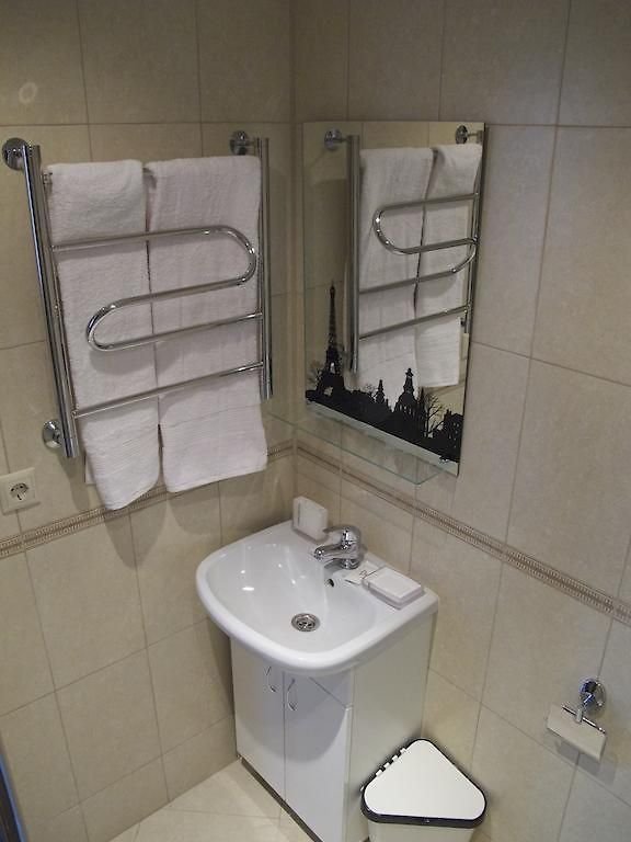 Сочи: Гостевой Дом Серебряный Утёс
