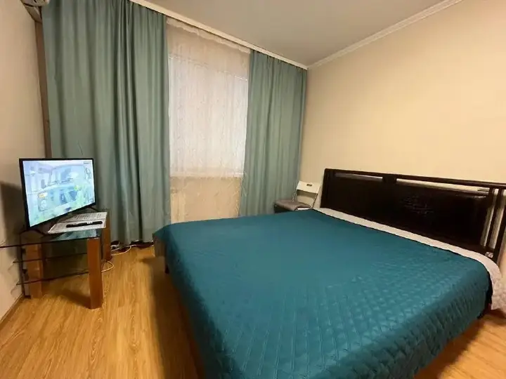 Тюмень: Квартира на Пермякова 18