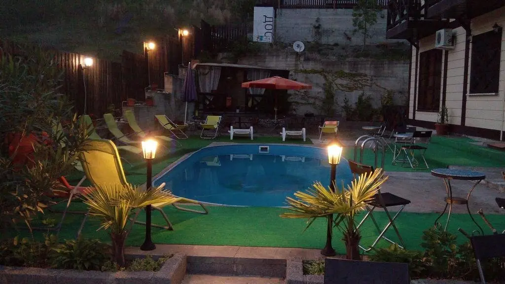Сочи: Guest House Solnechnyi
