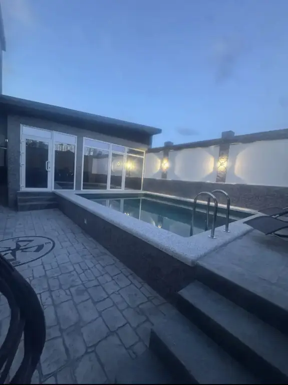 Новороссийск: Частный дом Freh House море близко