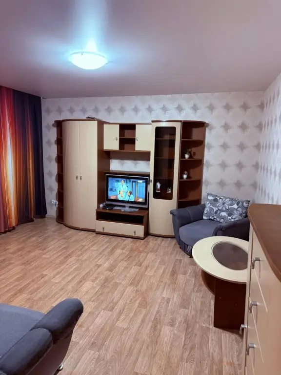 Братск: Квартира Двухкомнатная на Улице Пирогова 9