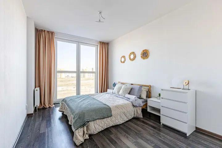 Екатеринбург: Квартира на Улице Академика Парина 33