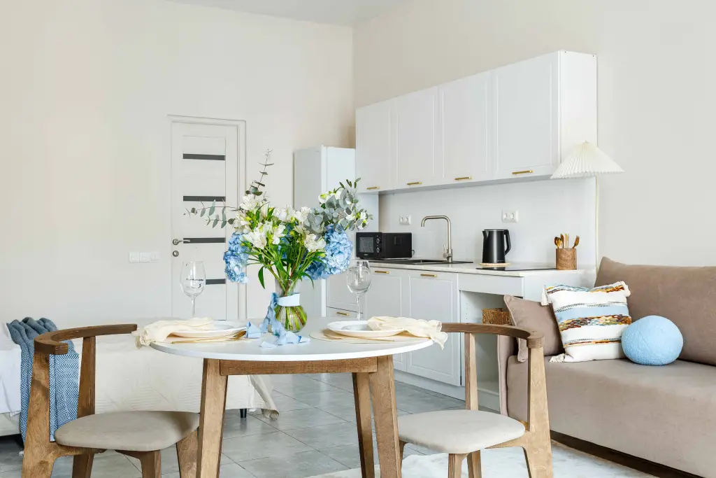 Геленджик: Апартаменты с Отдельным Входом и Террасой Вид на море Home Group