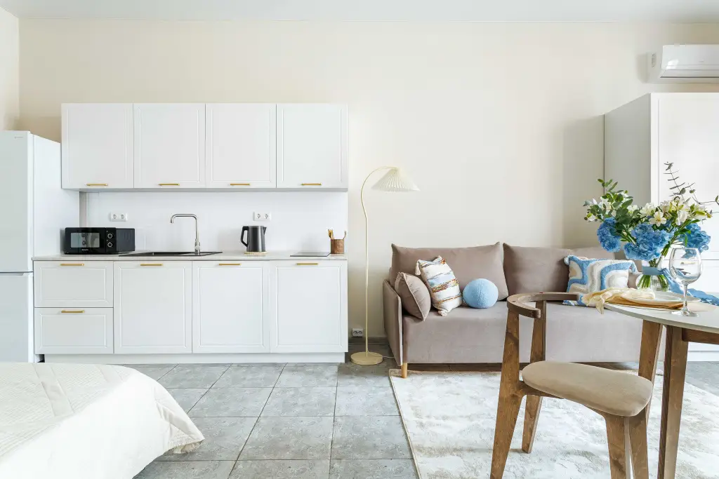 Геленджик: Апартаменты с Отдельным Входом и Террасой Вид на море Home Group