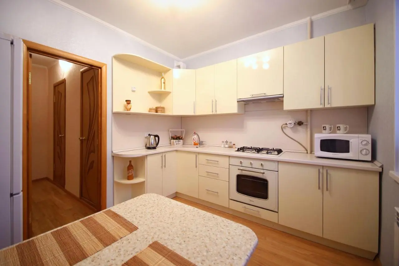Белгород: Apartment na Esenina 24