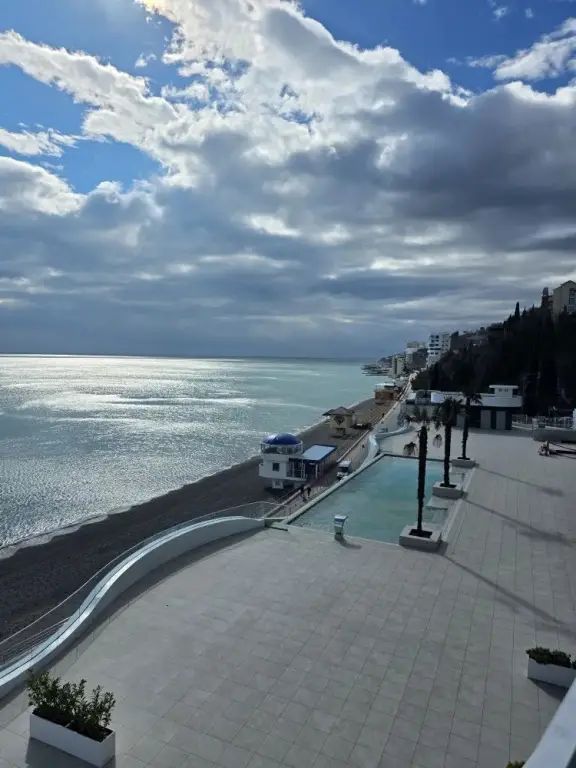 Алушта: Апартаменты у моря