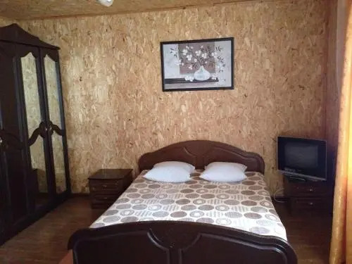 Сочи: Guesthouse on Tsiolkovskogo Street 43