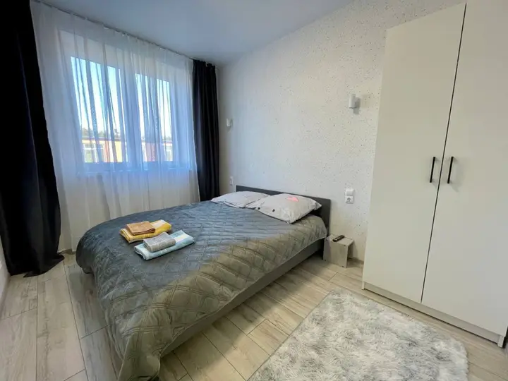Пионерский: Квартира 1К 30 м² 1 Кровать