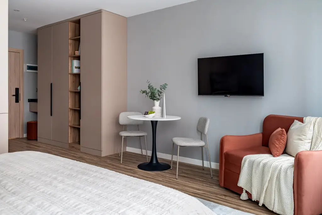 Санкт-Петербург: Апартаменты RoomyRoom с Кондиционером у Ладожского Вокзала