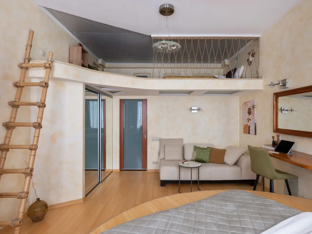 Москва: Квартира GM Apartments Эксклюзив на Арбате с Кроватью-Подиумом