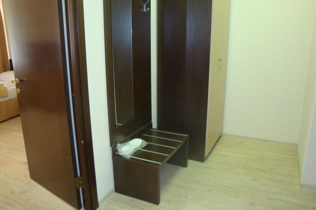 Сочи: Inn Ordzhonikidze 8а