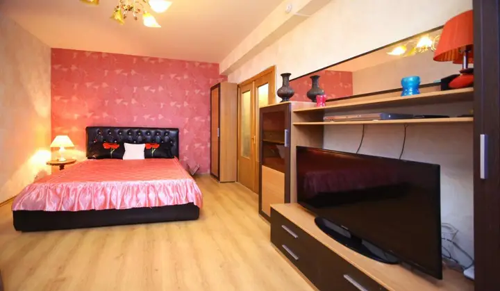 Белгород: Room-Club apartments on Trubetskoy