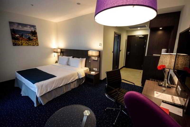 Сочи: Azimut Hotel Resort & SPA Sochi