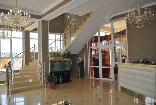 Сочи: Hotell&Madilyan