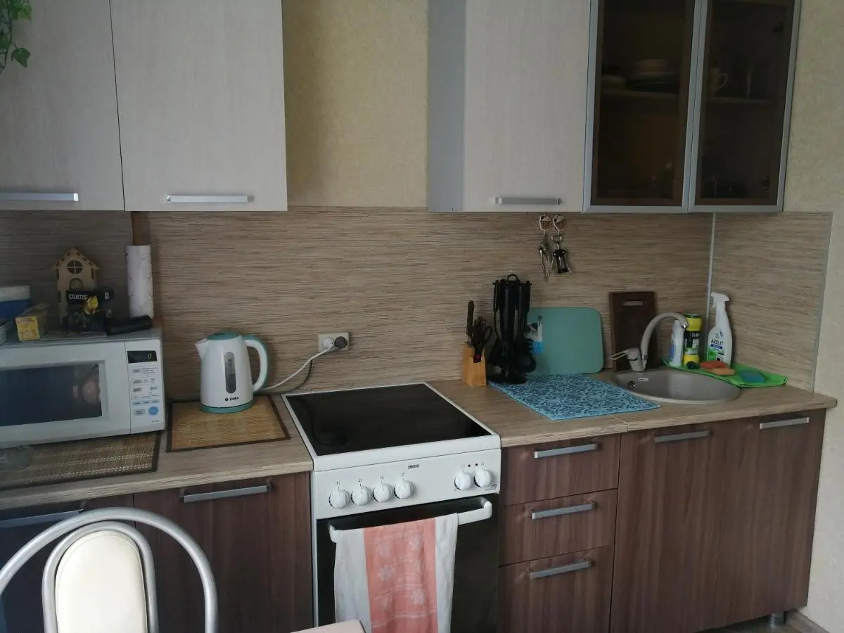 Старый Оскол: Apartments in Zhukova Microdistrict
