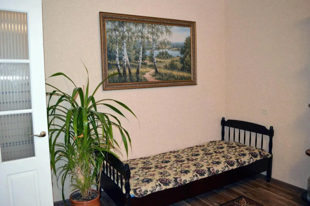 Старый Оскол: Apartments in Zhukova Microdistrict
