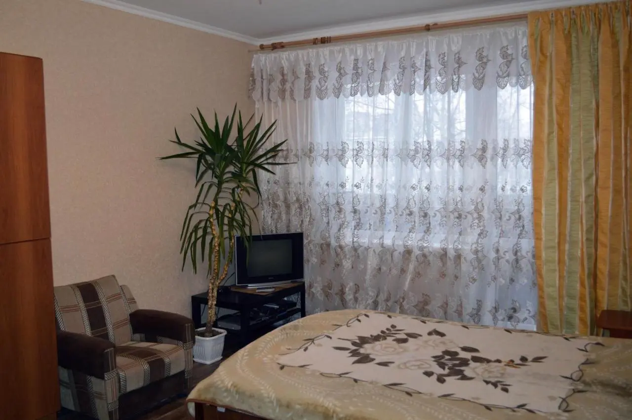 Старый Оскол: Apartments in Zhukova Microdistrict