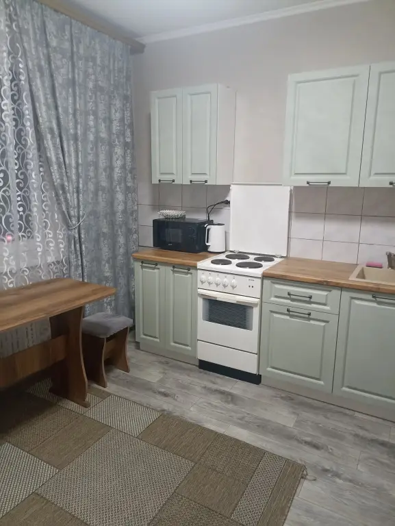 Старый Оскол: Квартира Комфортная