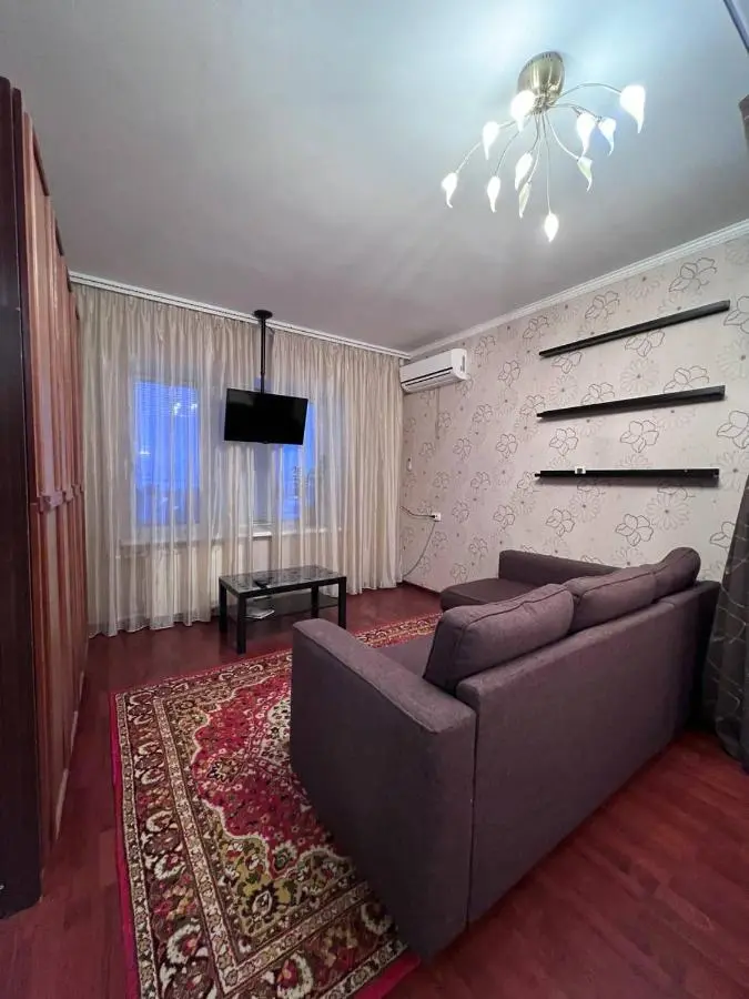 Губкин: Crystall Studio MARINA