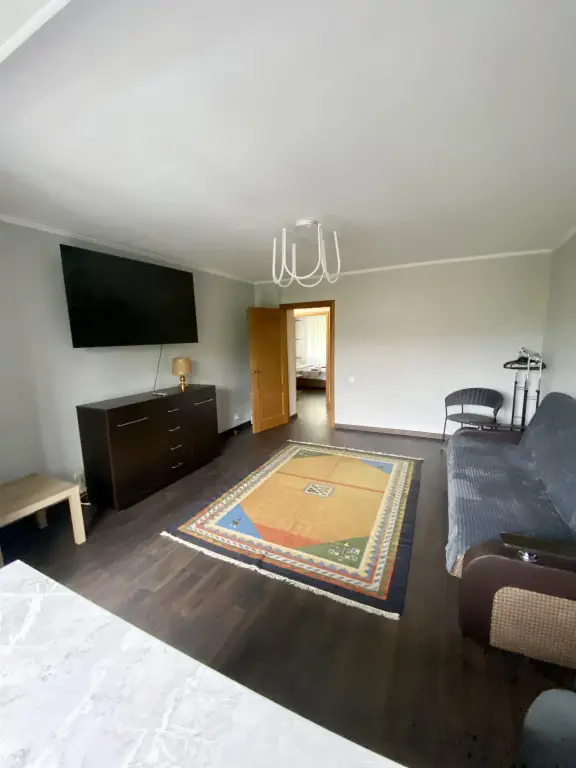 Калининград: Квартира 2-к. 47 м² 2 Кровати