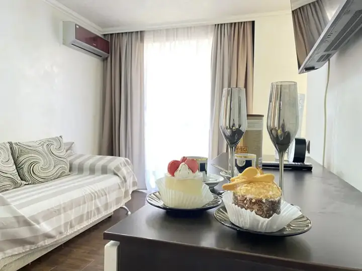 Симферополь: Квартира просторная двушка в самом центре Симферополя