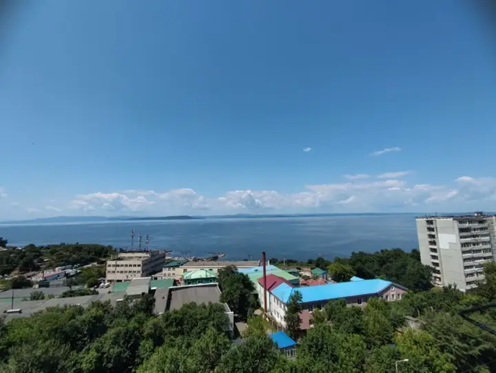 Владивосток: Квартира на улице Кирова 64