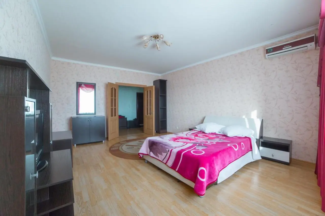 Старый Оскол: Apartments on Stepnom