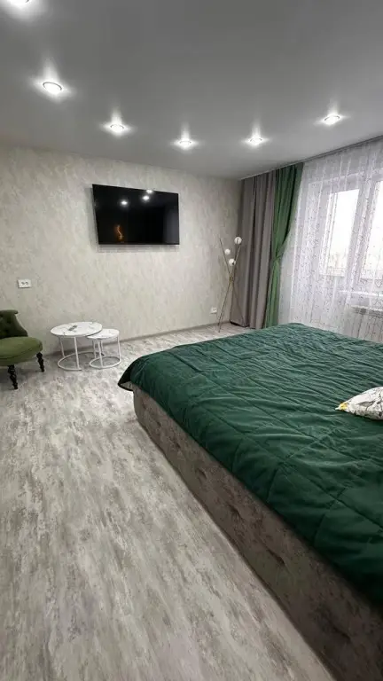 Усть-Илимск: Квартира на проспекте Дружбы Народов 94