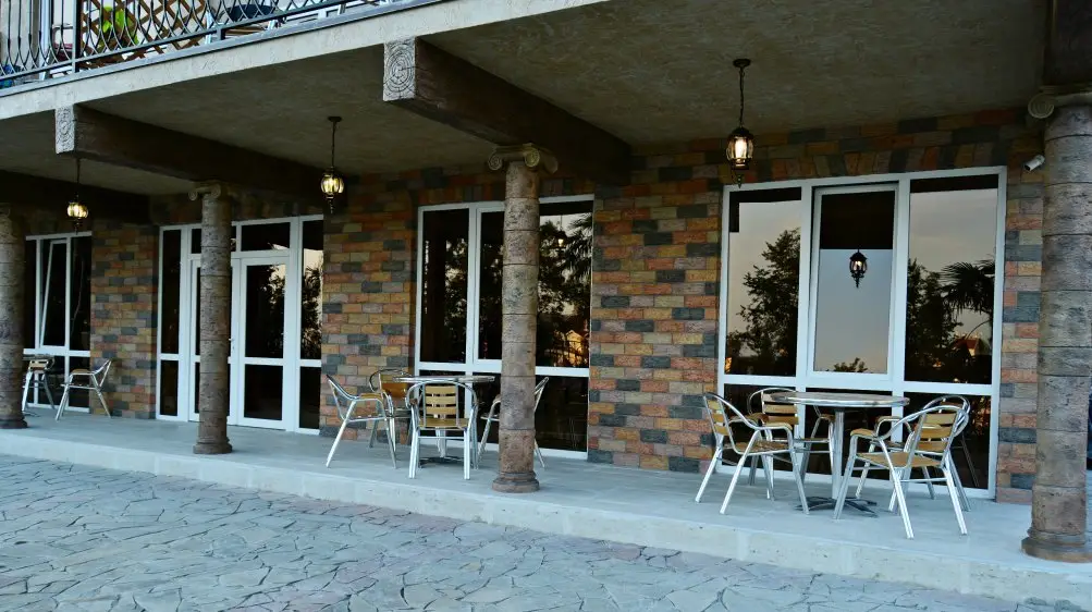 Сочи: Отель Loo De Luxe on Dekabristov Street