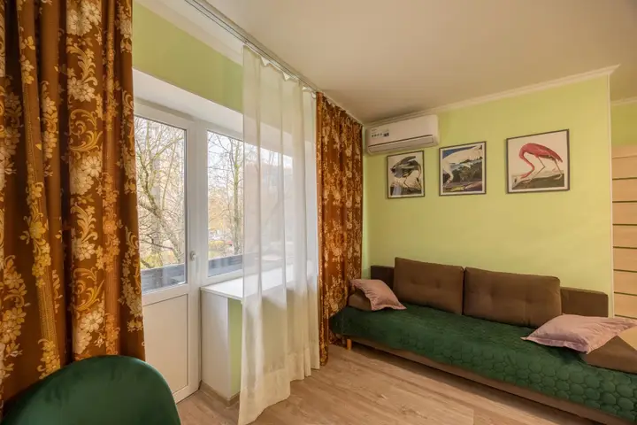 Красногорск: Квартира 3к IWIRent Павшино