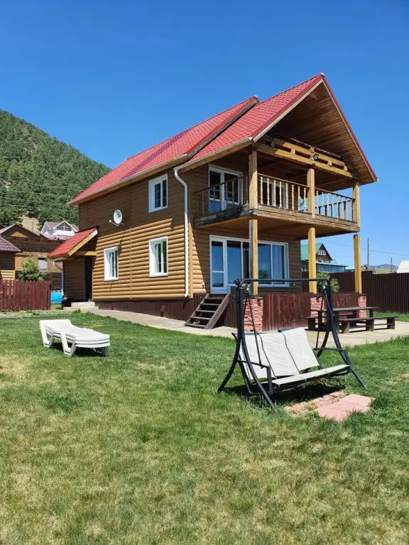 Частный дом Коттедж на берегу Байкала — фото 1
