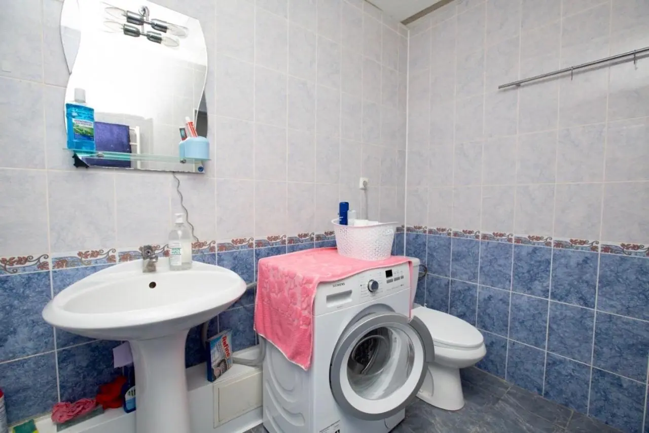 Старый Оскол: Apartment in Stepnoy Mikrorayon