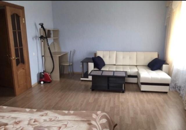 Старый Оскол: Apartment in Stepnoy Mikrorayon
