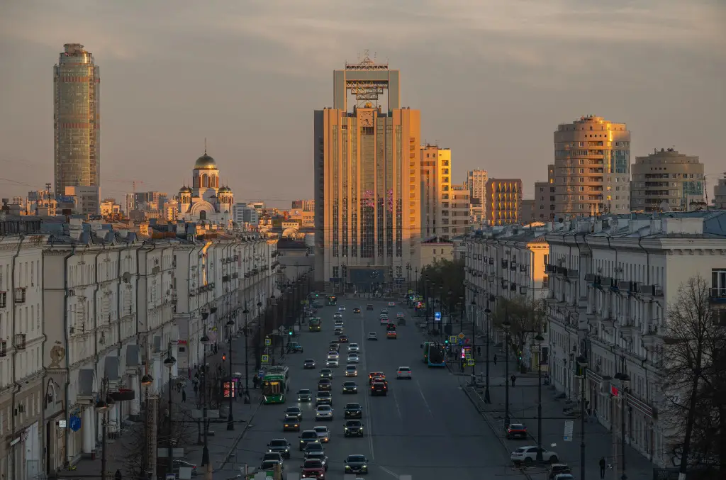 Екатеринбург: Квартира Шикарный вид на Челюскинцев, 23