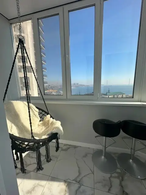 Квартира возле моря — фото 1