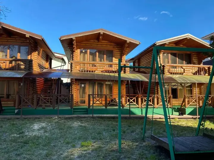 Красная Поляна: Inn Viktoriya