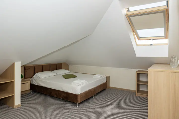 Лазаревское: Апартаменты Мансарда Комфорт