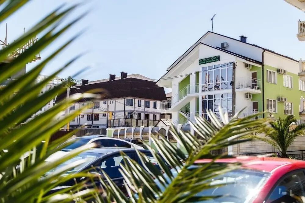 Сочи: Lemongrass Guest House
