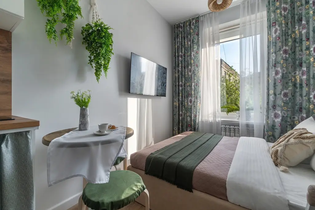 Москва: Апартаменты Queenstay Флора на Маяковской