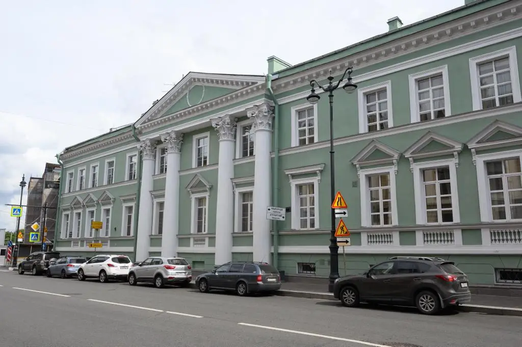 Санкт-Петербург: Апартаменты Двухуровневые с 2 Спальнями у Эрмитажа