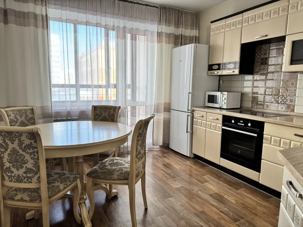 Новосибирск: Апартаменты на улице Мясниковой 24