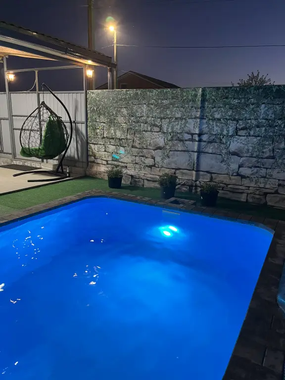 Тульский: Частный дом Уютный домик с подогеваемым бассейном для семейного отдыха