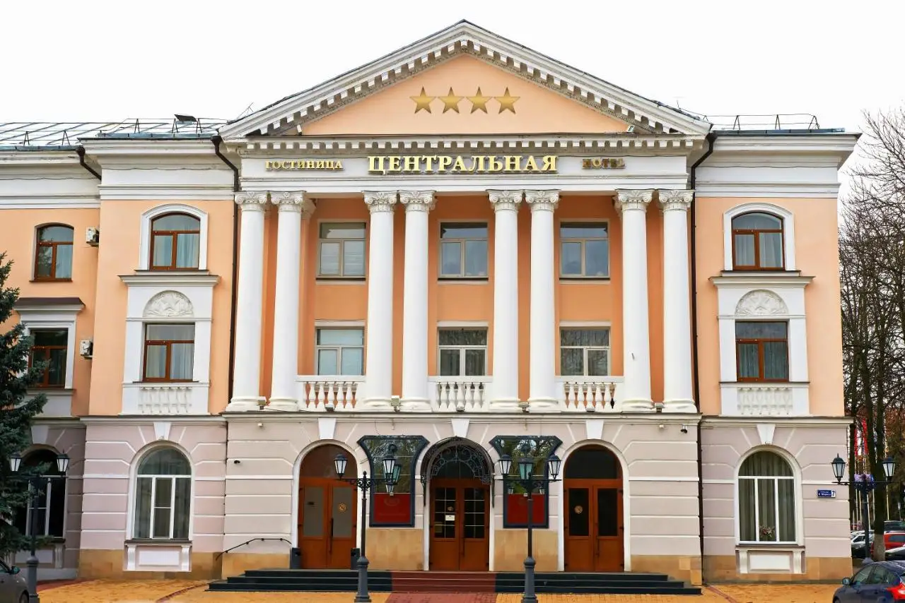 Отель Гостиница Центральная (бывшая Чернигов) — фото 1